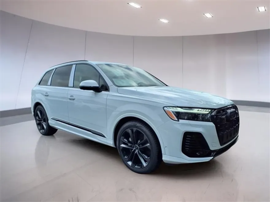 2025 Audi Q7 Prestige photo 1