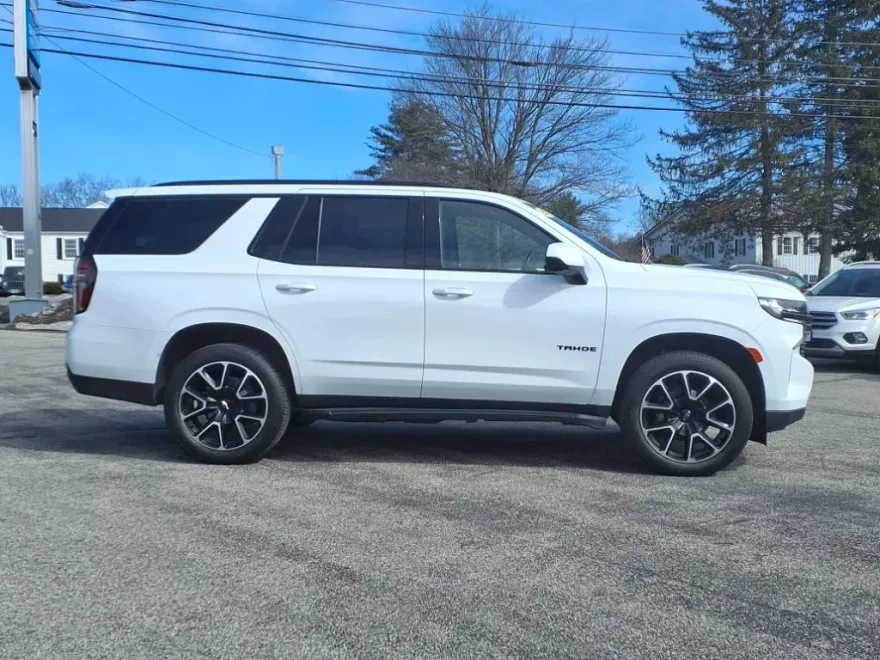 2021 Chevrolet Tahoe RST photo 1