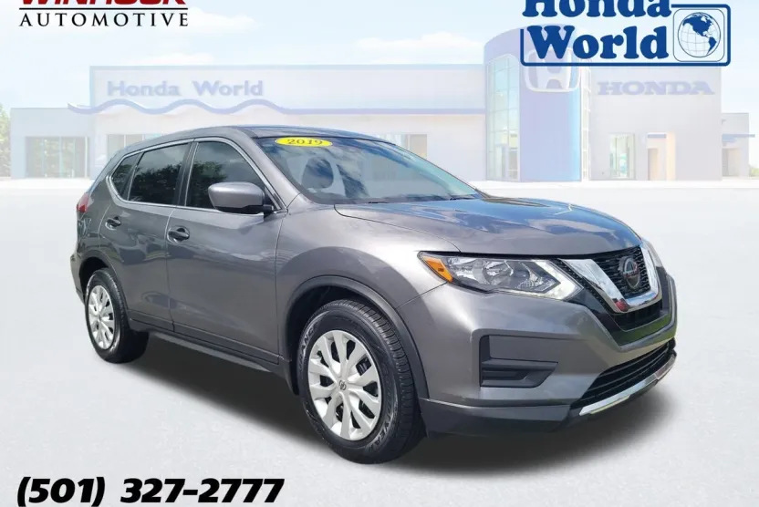 2019 Nissan Rogue S photo 1
