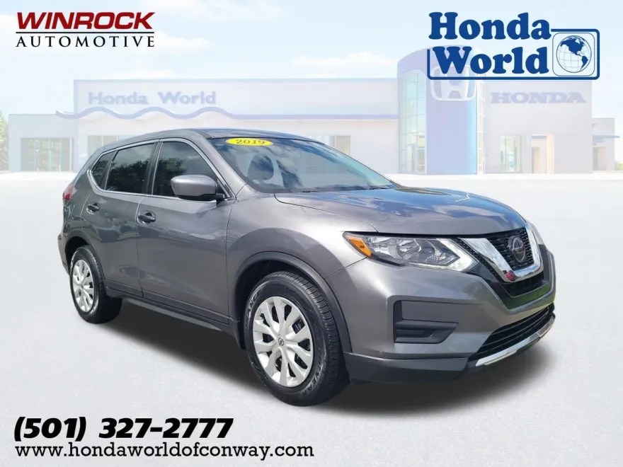 2019 Nissan Rogue S photo 1
