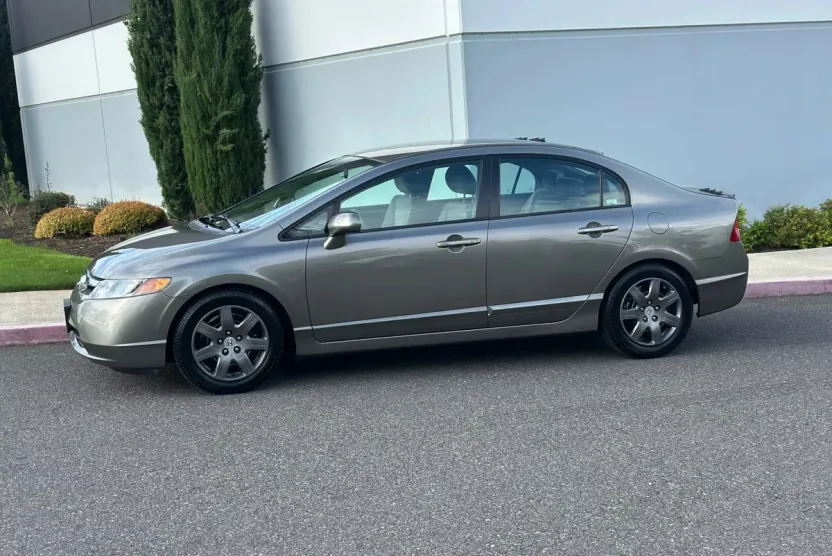 2008 Honda Civic LX photo 1