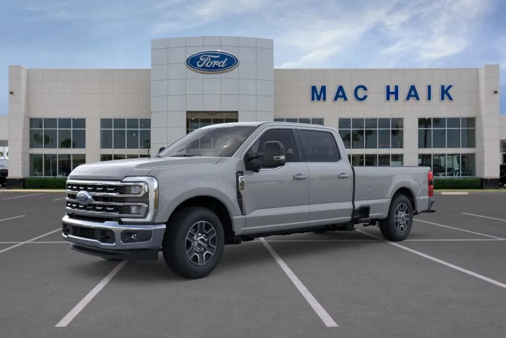 2026 Ford F-350 Lariat photo 1