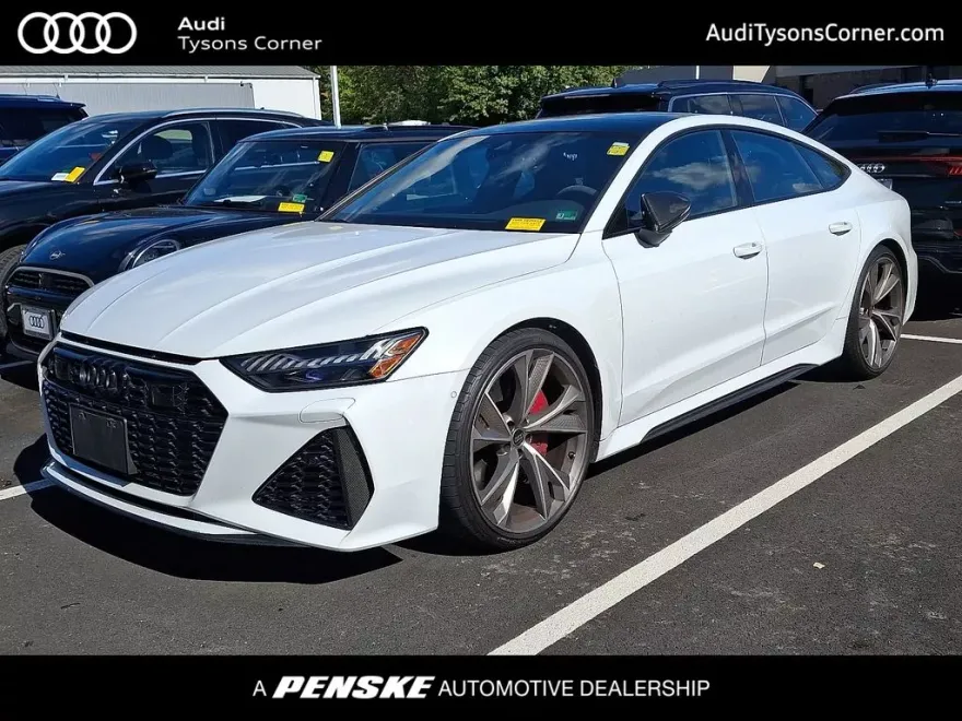 2023 Audi RS 7 Base photo 1
