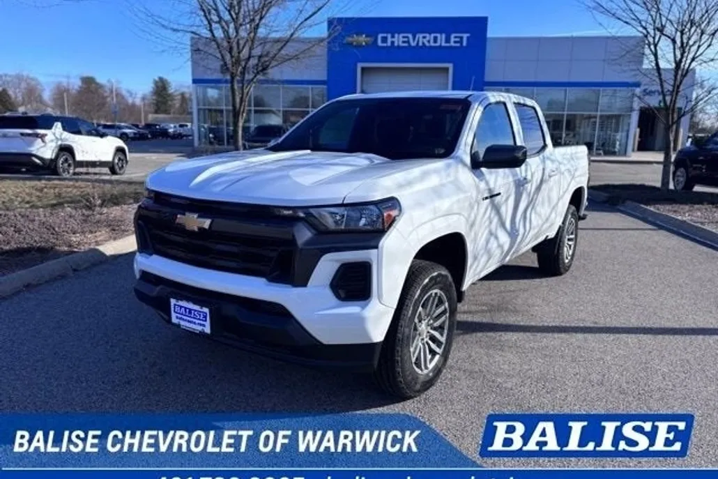 2025 Chevrolet Colorado LT photo 1