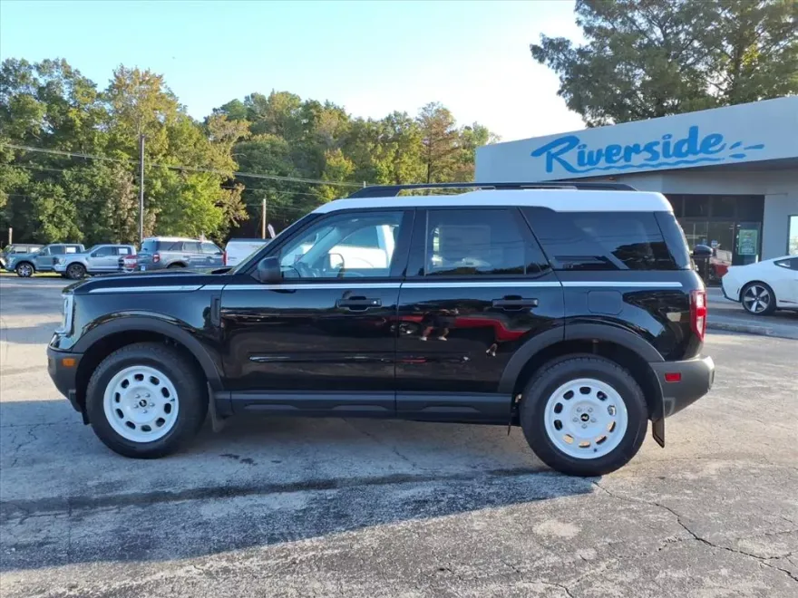2025 Ford Bronco Sport Heritage photo 1