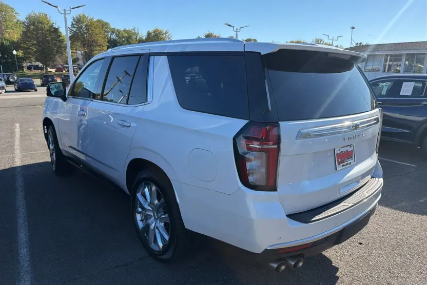 2021 Chevrolet Tahoe High Country photo 1