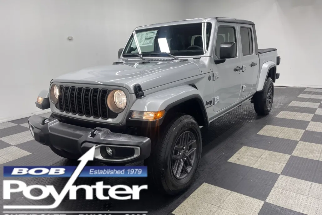 2024 Jeep Gladiator Sport S photo 1