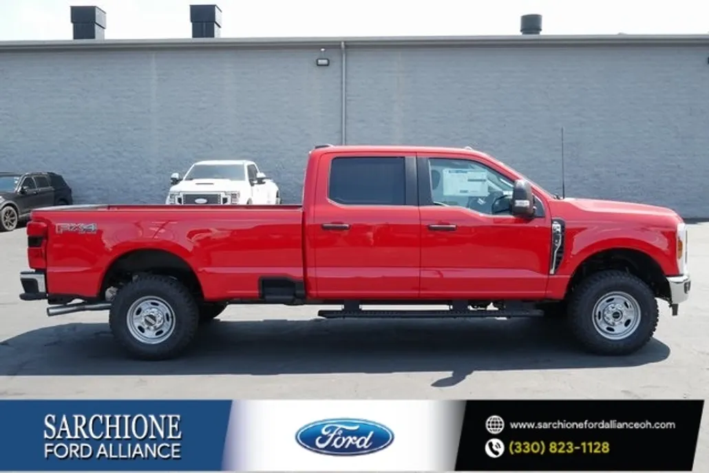 2025 Ford F-350 photo 1