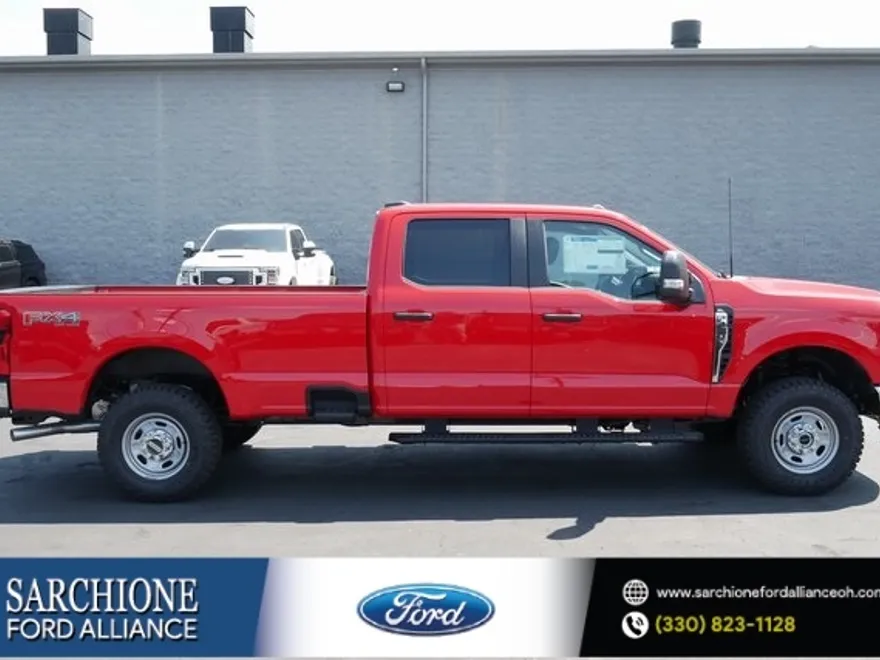 2025 Ford F-350 photo 1
