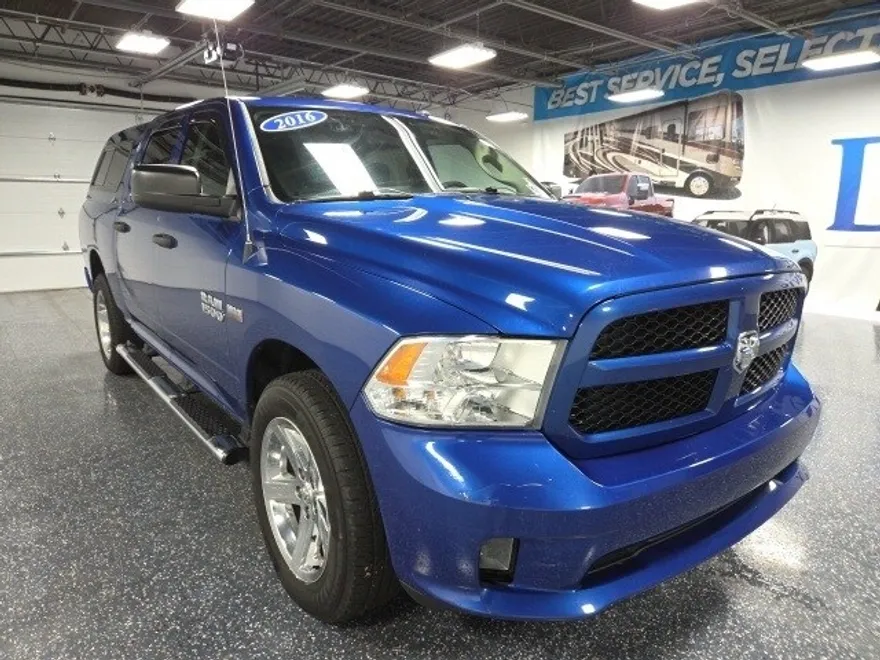 2016 Ram 1500 Tradesman photo 1
