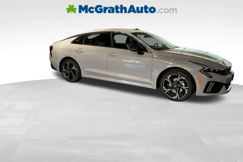 2026 Kia K5 GT-Line photo 1