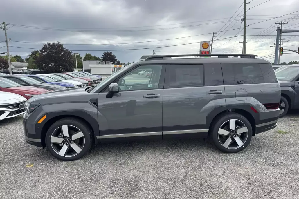 2025 Hyundai Santa Fe Limited photo 1
