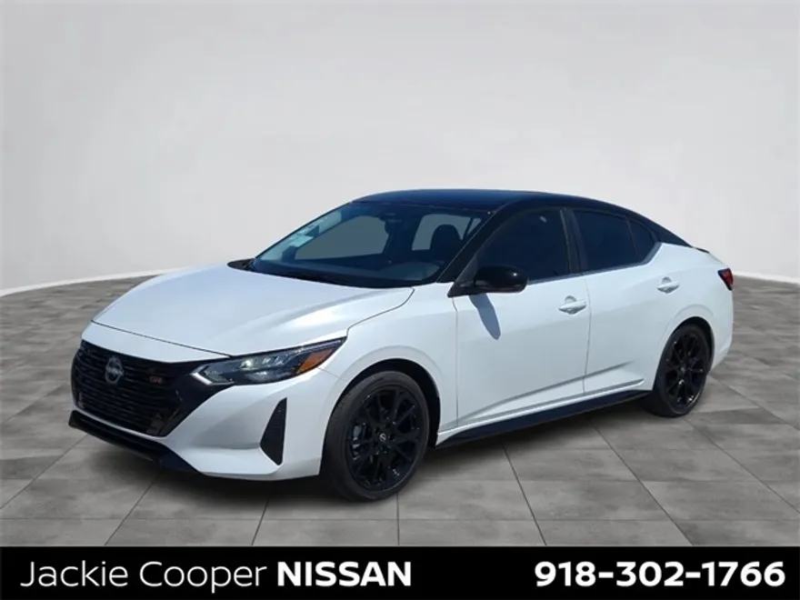 2025 Nissan Sentra SR photo 1