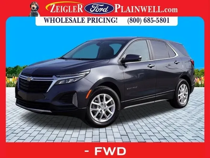 2023 Chevrolet Equinox LT photo 1