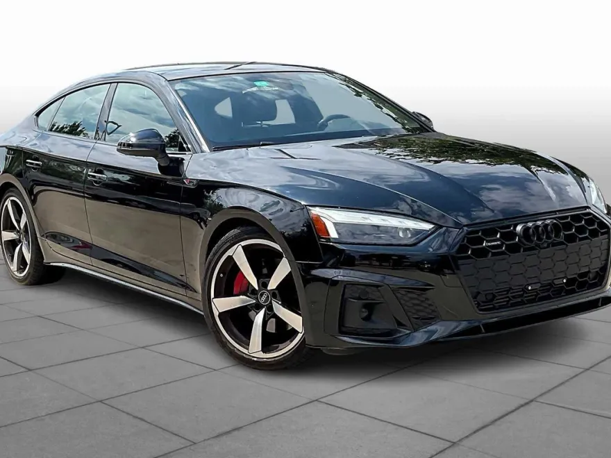2022 Audi A5 S line Quattro Premium Plus photo 1