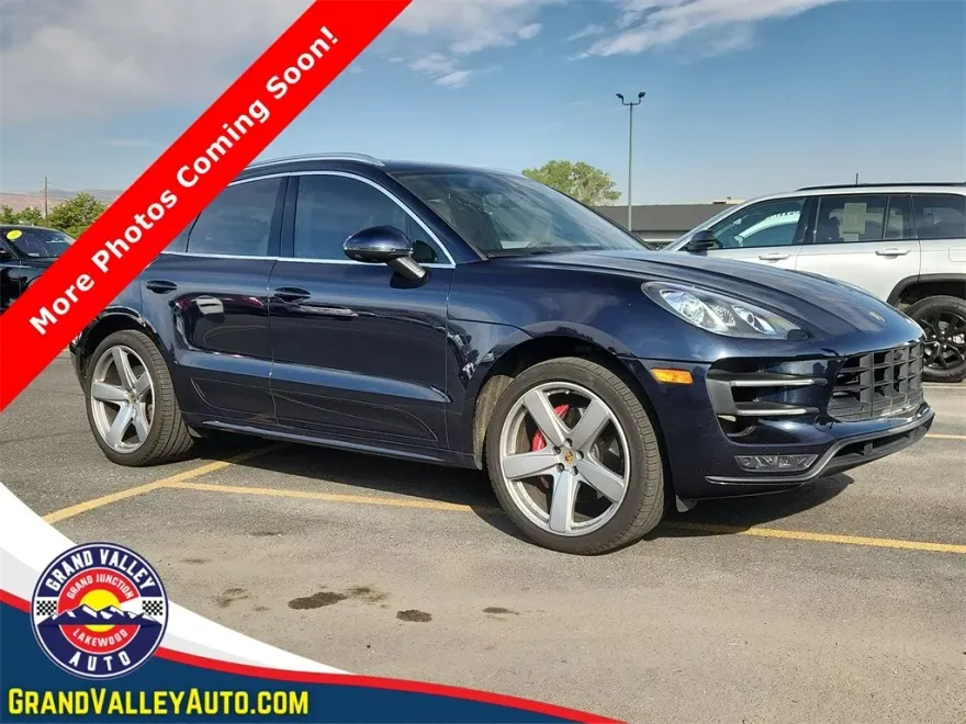 2018 Porsche Macan Turbo photo 1