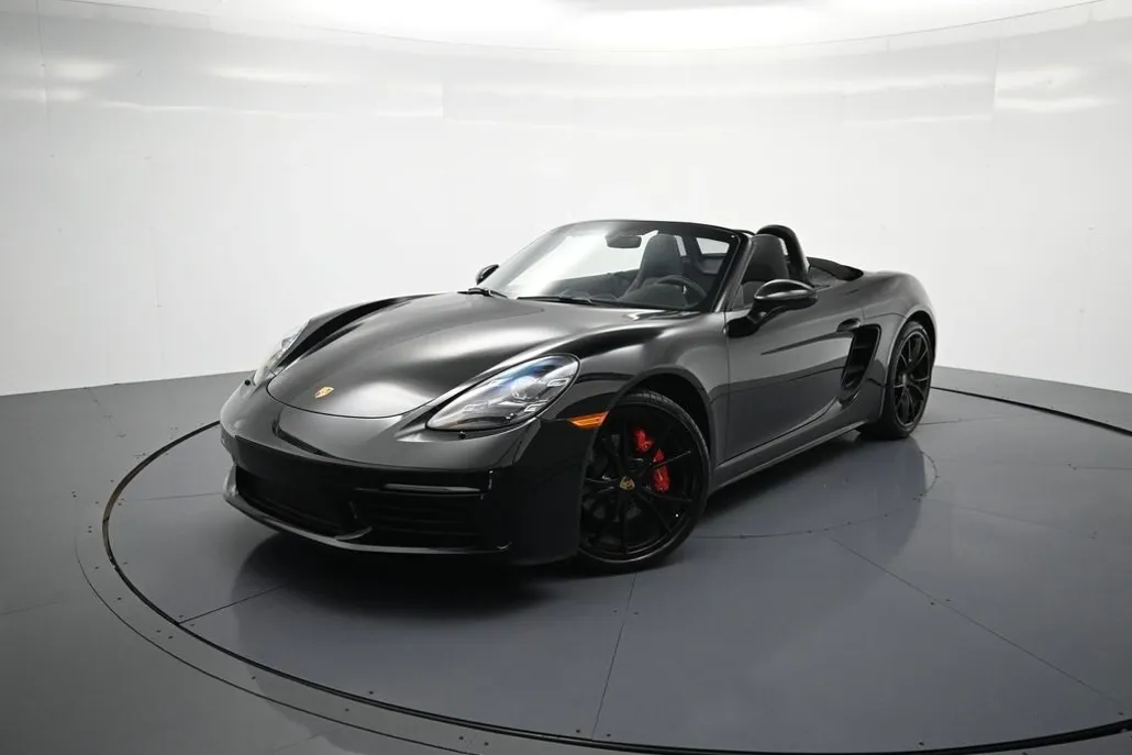 2024 Porsche Boxster S photo 1