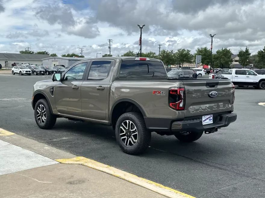 2025 Ford Ranger Lariat photo 1