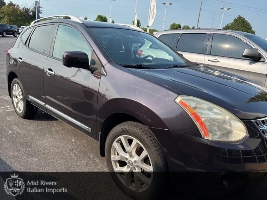 2013 Nissan Rogue SV SL photo 1