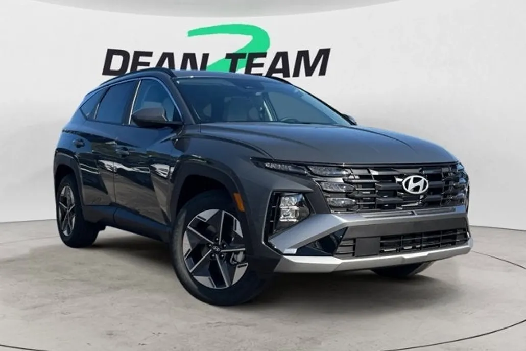 2026 Hyundai Tucson SEL photo 1