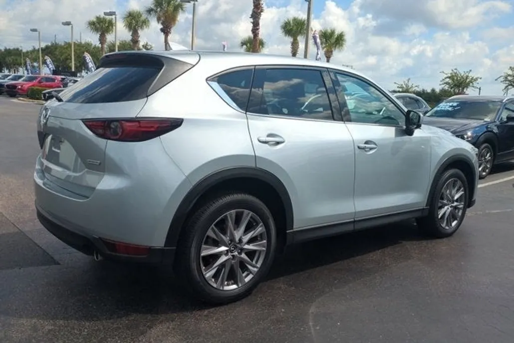 2019 Mazda CX-5 Grand Touring photo 1