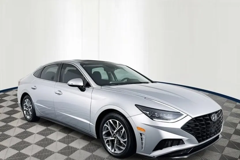 2023 Hyundai Sonata SEL photo 1