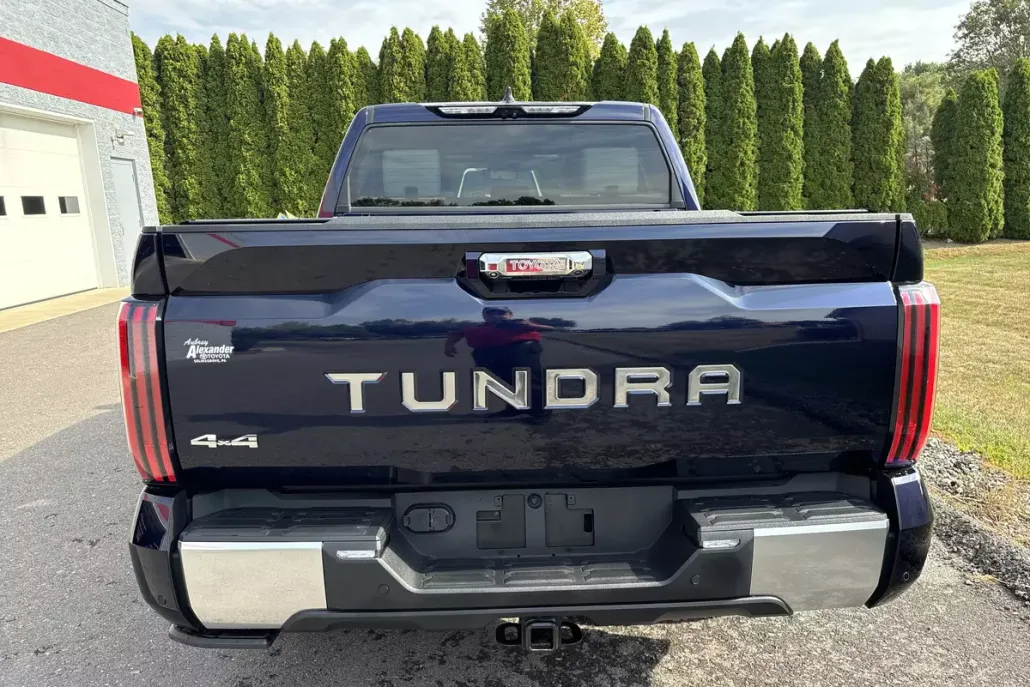 2023 Toyota Tundra CapStone CrewMax photo 1