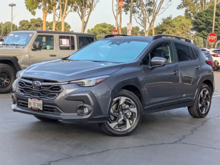 2024 Subaru Crosstrek Limited photo 1