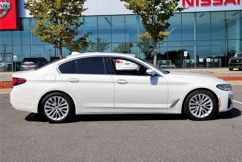 2021 Bmw 530i photo 1