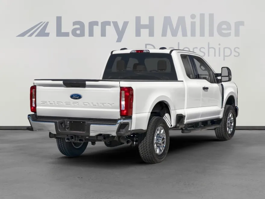 2026 Ford F-250 XLT photo 1