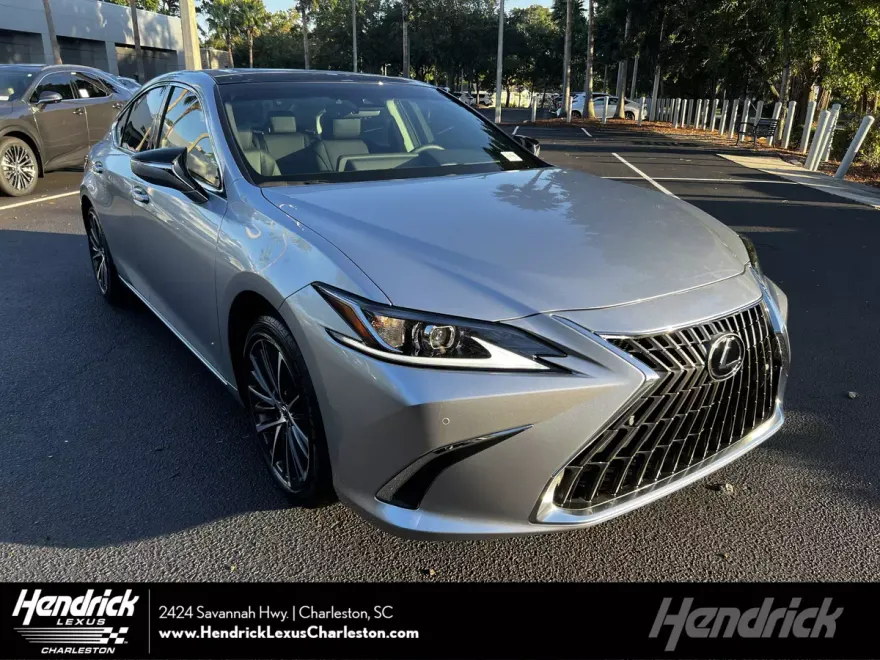 2025 Lexus ES 350 photo 1