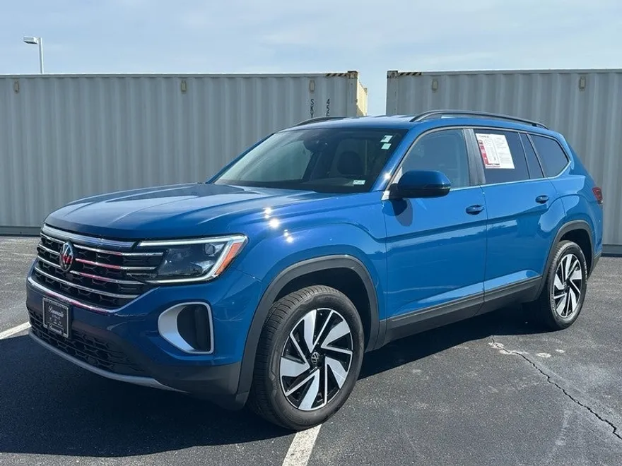 2025 Volkswagen Atlas SE Technology photo 1