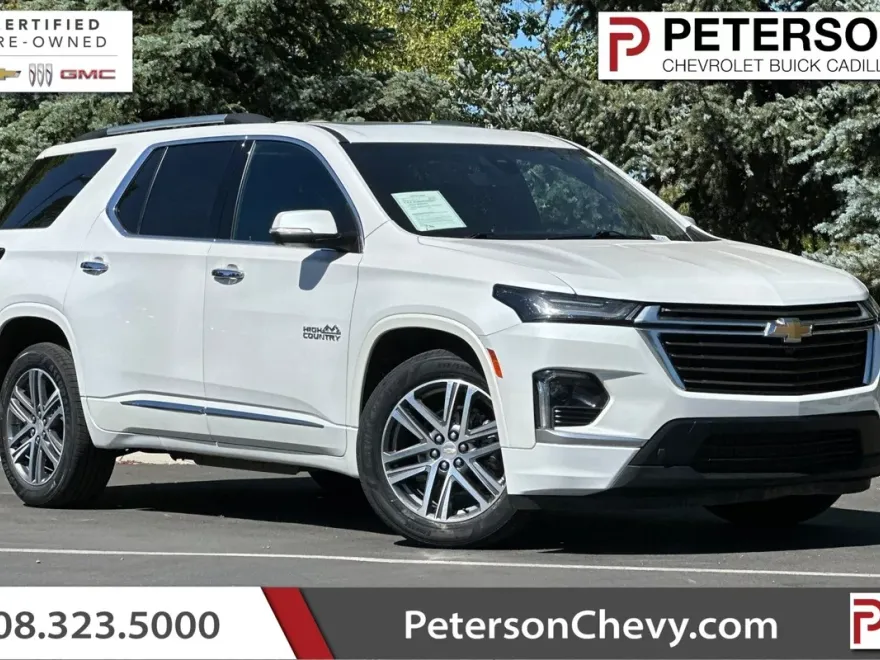 2023 Chevrolet Traverse High Country photo 1