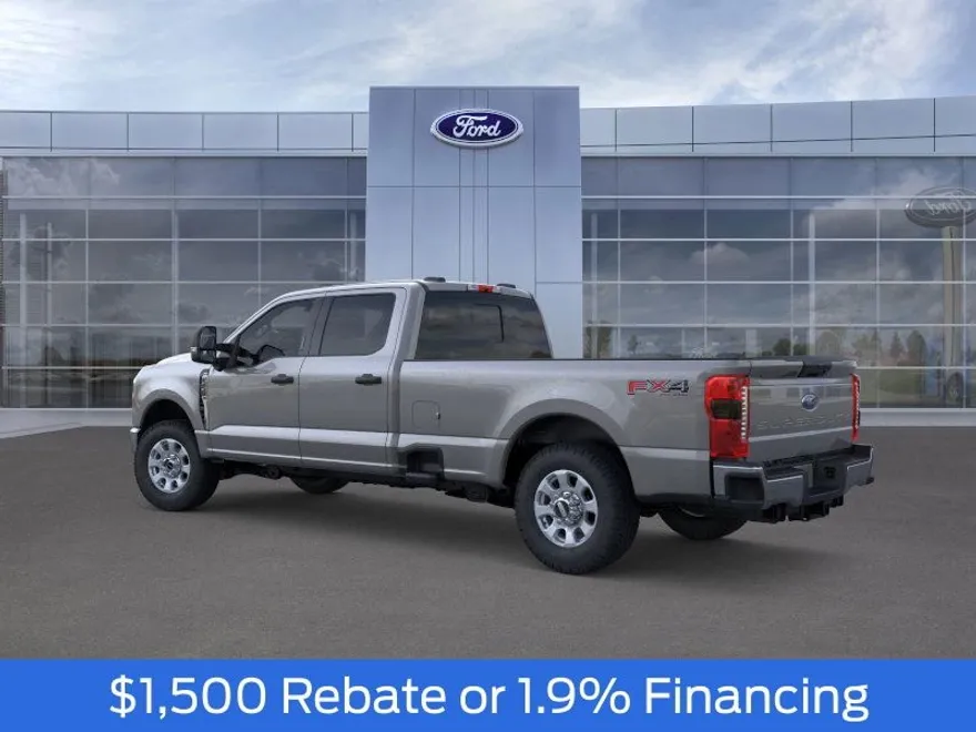 2025 Ford F-250 photo 1