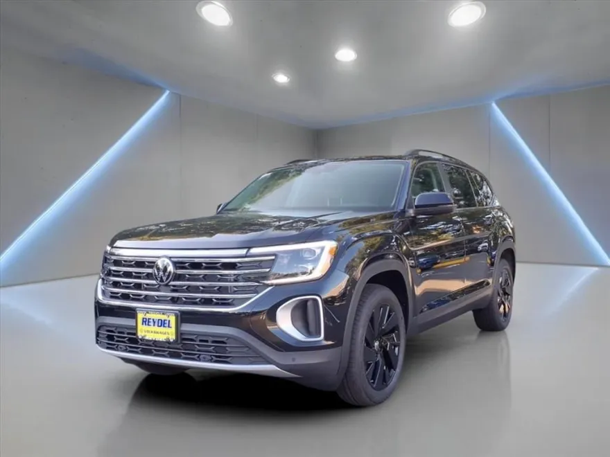 2025 Volkswagen Atlas SE Technology photo 1