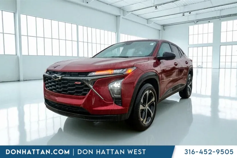 2024 Chevrolet Trax photo 1