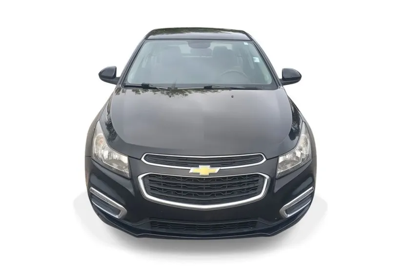 2016 Chevrolet Cruze LT photo 1