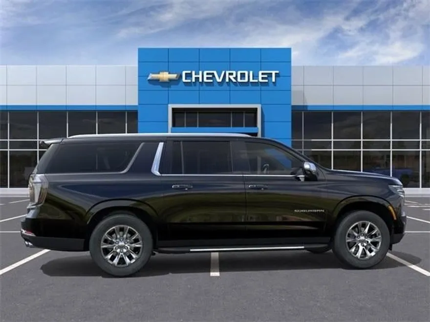 2025 Chevrolet Suburban Premier photo 1