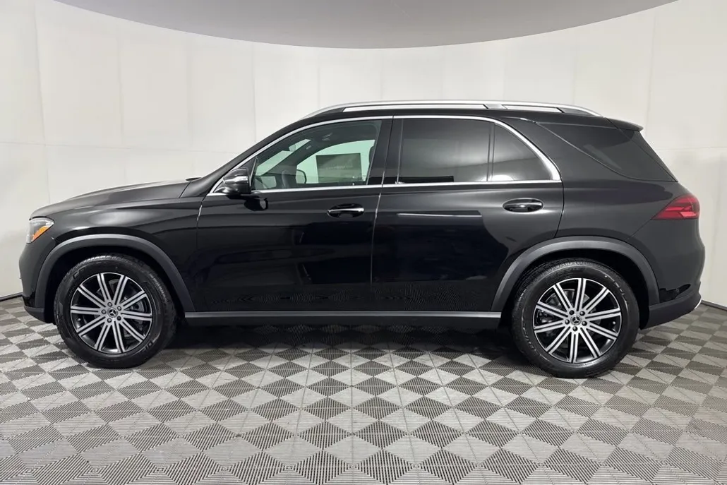 2026 Mercedes Benz GLE 350 4MATIC photo 1