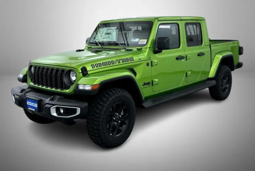 2025 Jeep Gladiator Sport photo 1