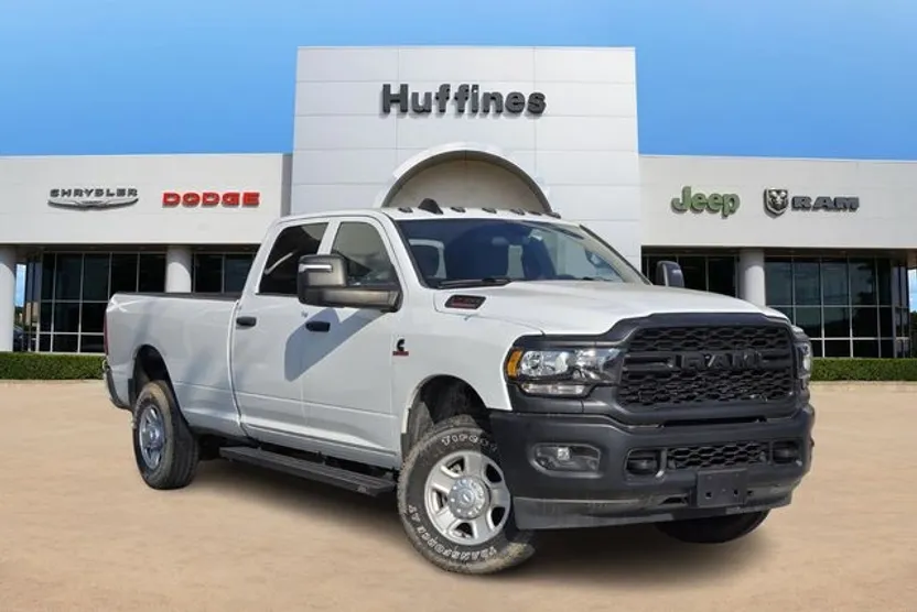 2023 Ram 2500 Tradesman photo 1