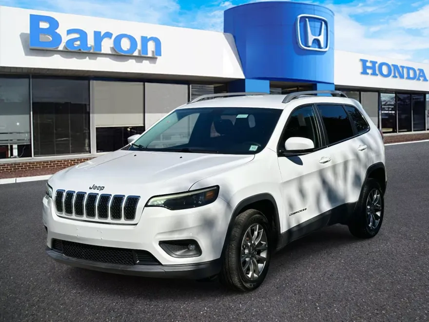 2019 Jeep Cherokee Latitude photo 1