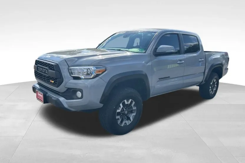 2020 Toyota Tacoma TRD Sport photo 1