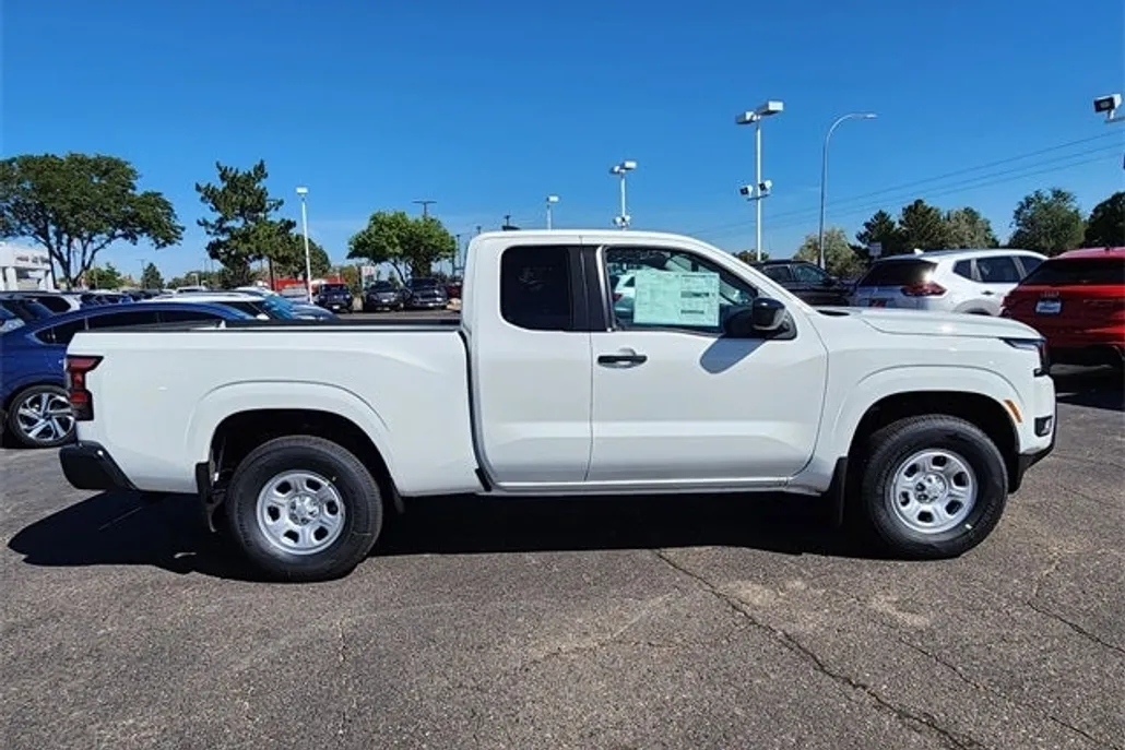 2026 Nissan Frontier S photo 1
