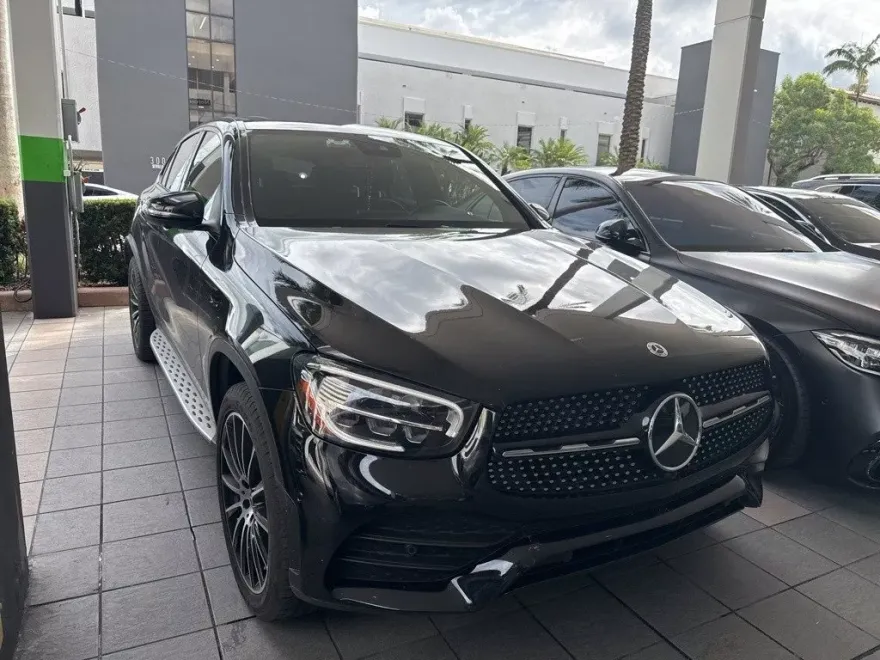 2023 Mercedes Benz GLC 300 4MATIC Coupe photo 1