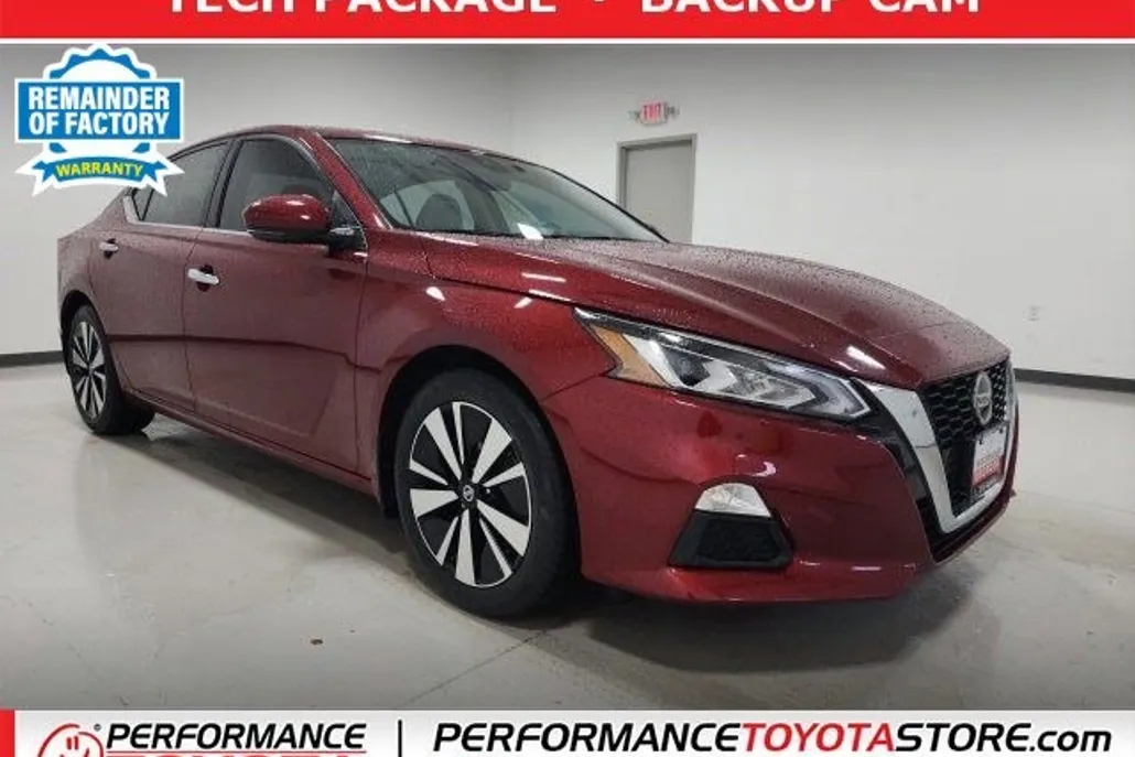 2022 Nissan Altima 2.5 SV photo 1