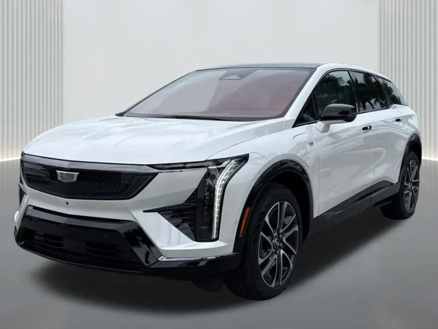 2025 Cadillac Optiq Sport photo 1