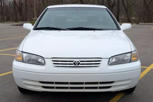 1998 Toyota Camry V6 photo 2
