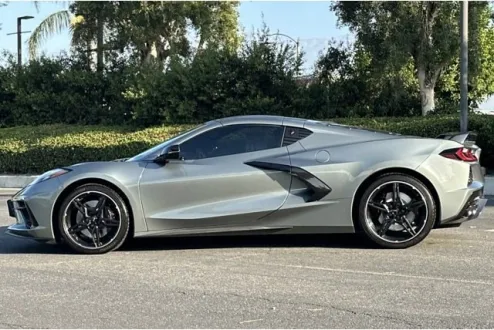 2024 Chevrolet Corvette Stingray 1LT Coupe photo 2