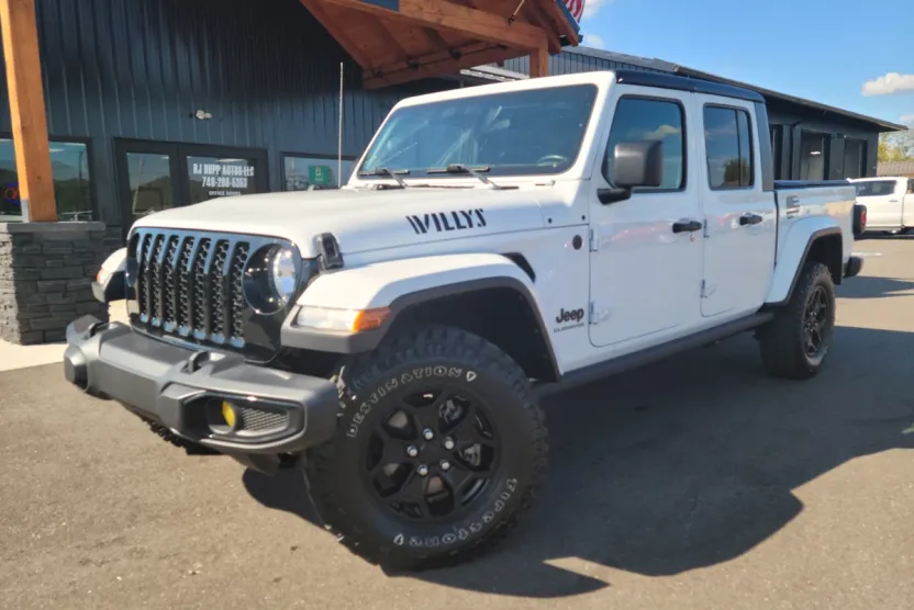 2022 Jeep Gladiator Sport photo 1